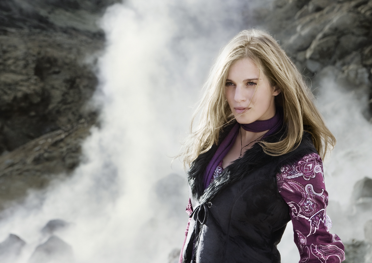 ernstalexander_island02